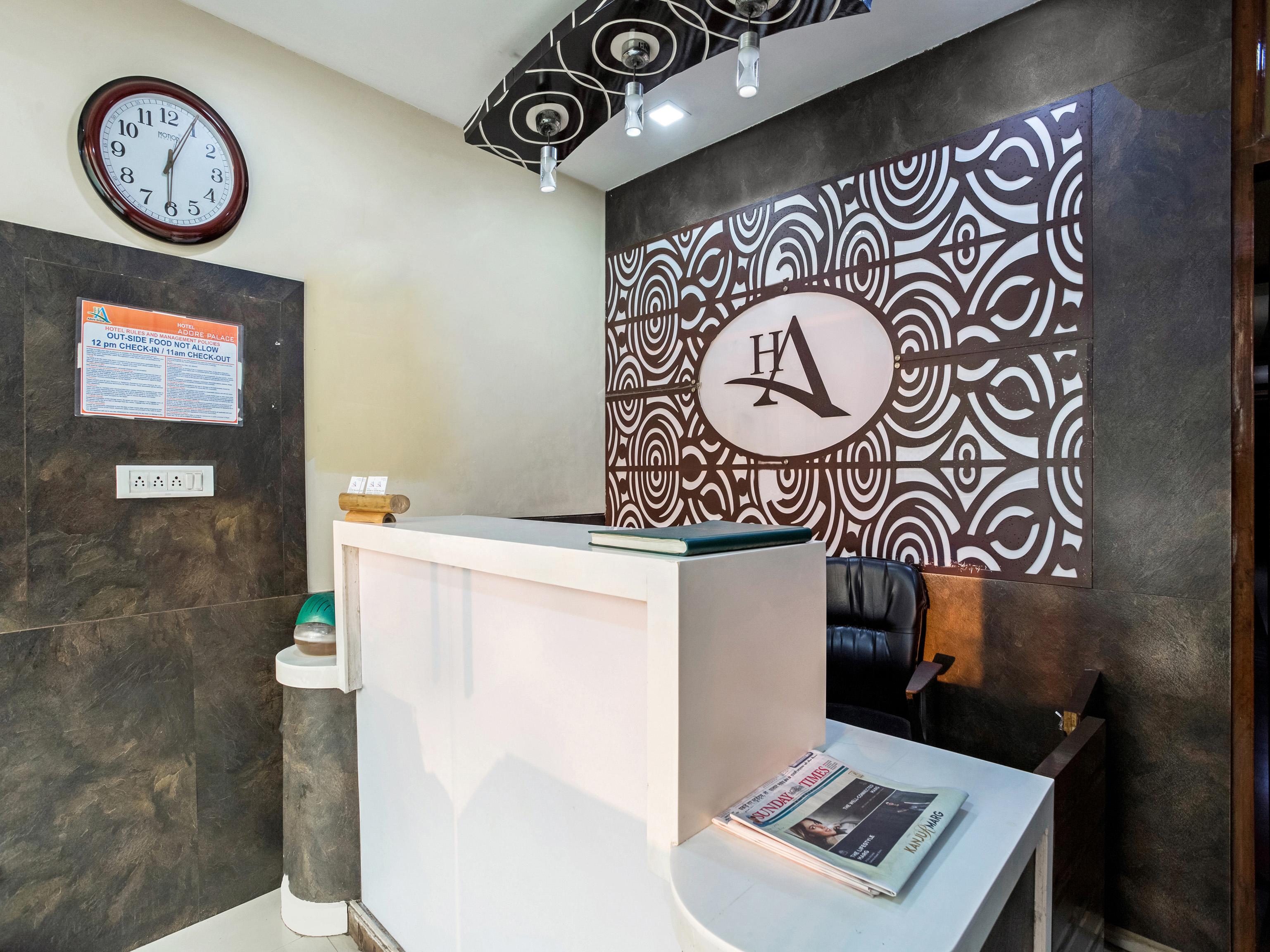 מומביי Hotel Adore Palace מראה חיצוני תמונה