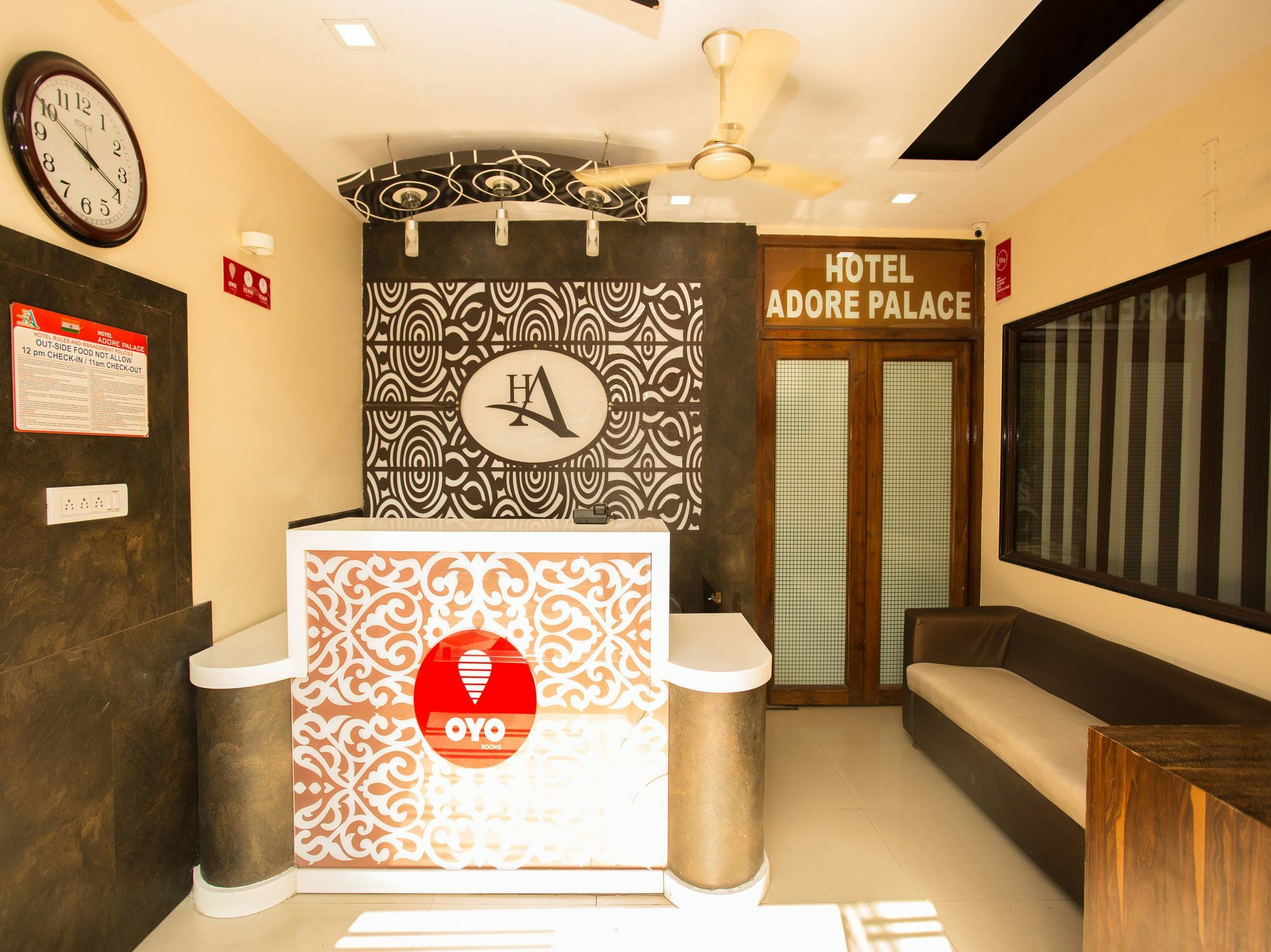 מומביי Hotel Adore Palace מראה חיצוני תמונה